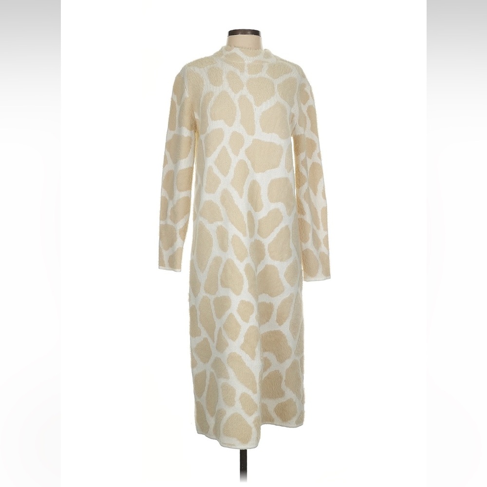 Caslon Beige and White Knit Sweater